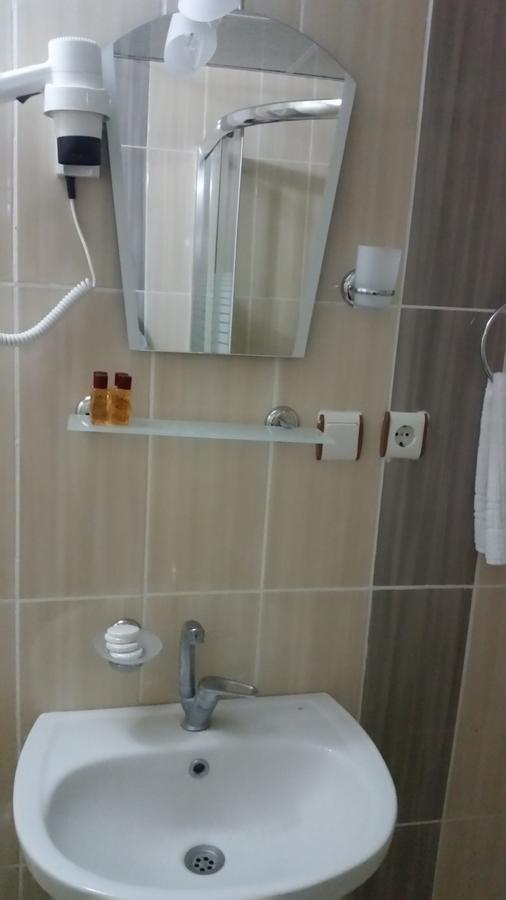 Igdır Grand Derya Otel מראה חיצוני תמונה